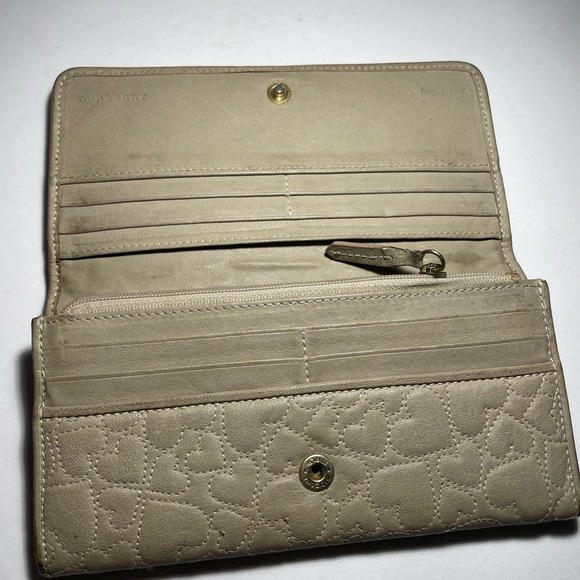 Pre owned condition Oll my íten are auténtic please see the pinctures - Picture 4 of 11